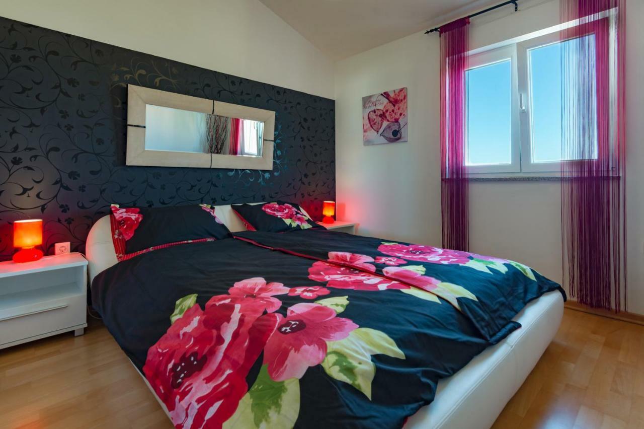 Apartment Ina プーラ エクステリア 写真