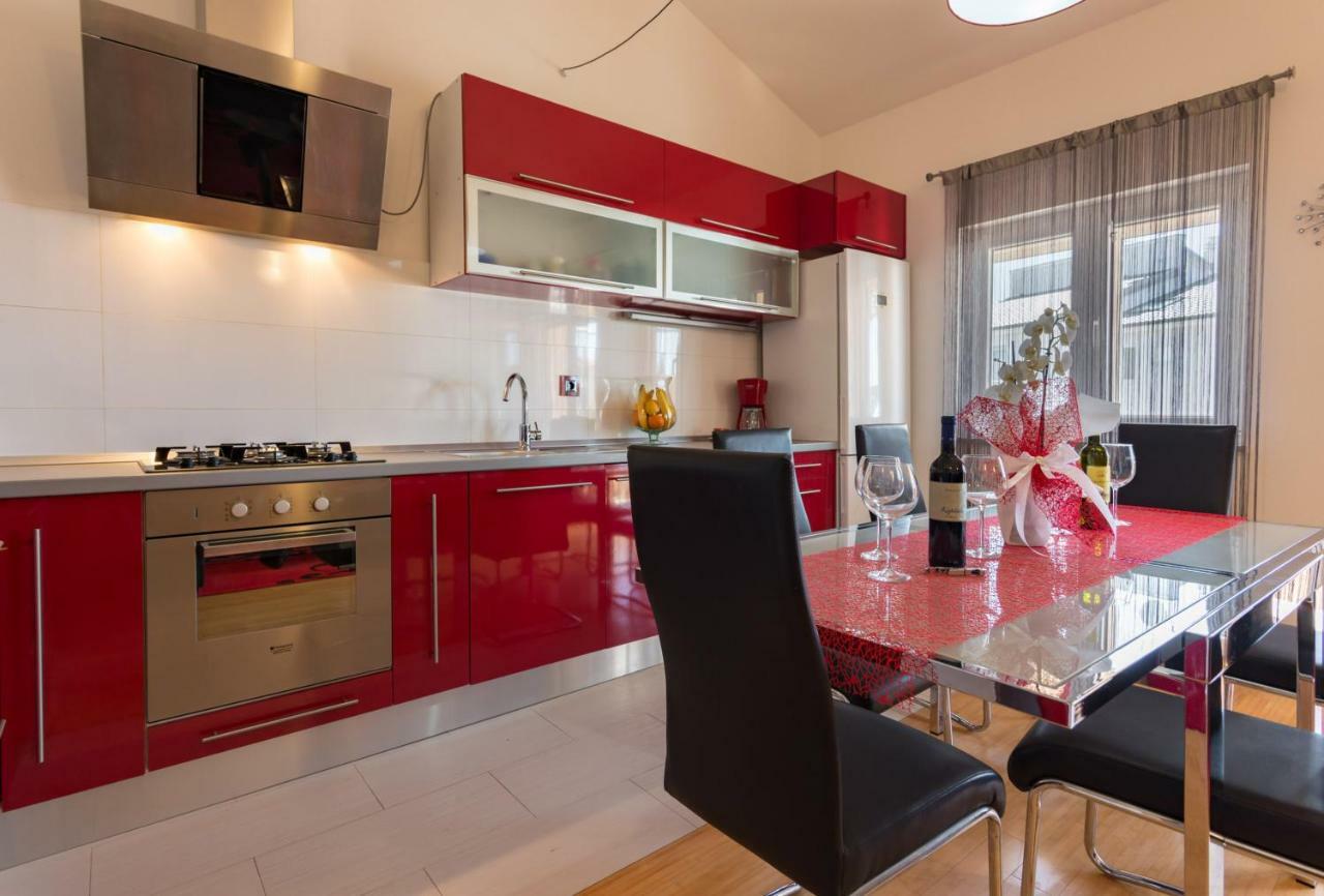 Apartment Ina プーラ エクステリア 写真